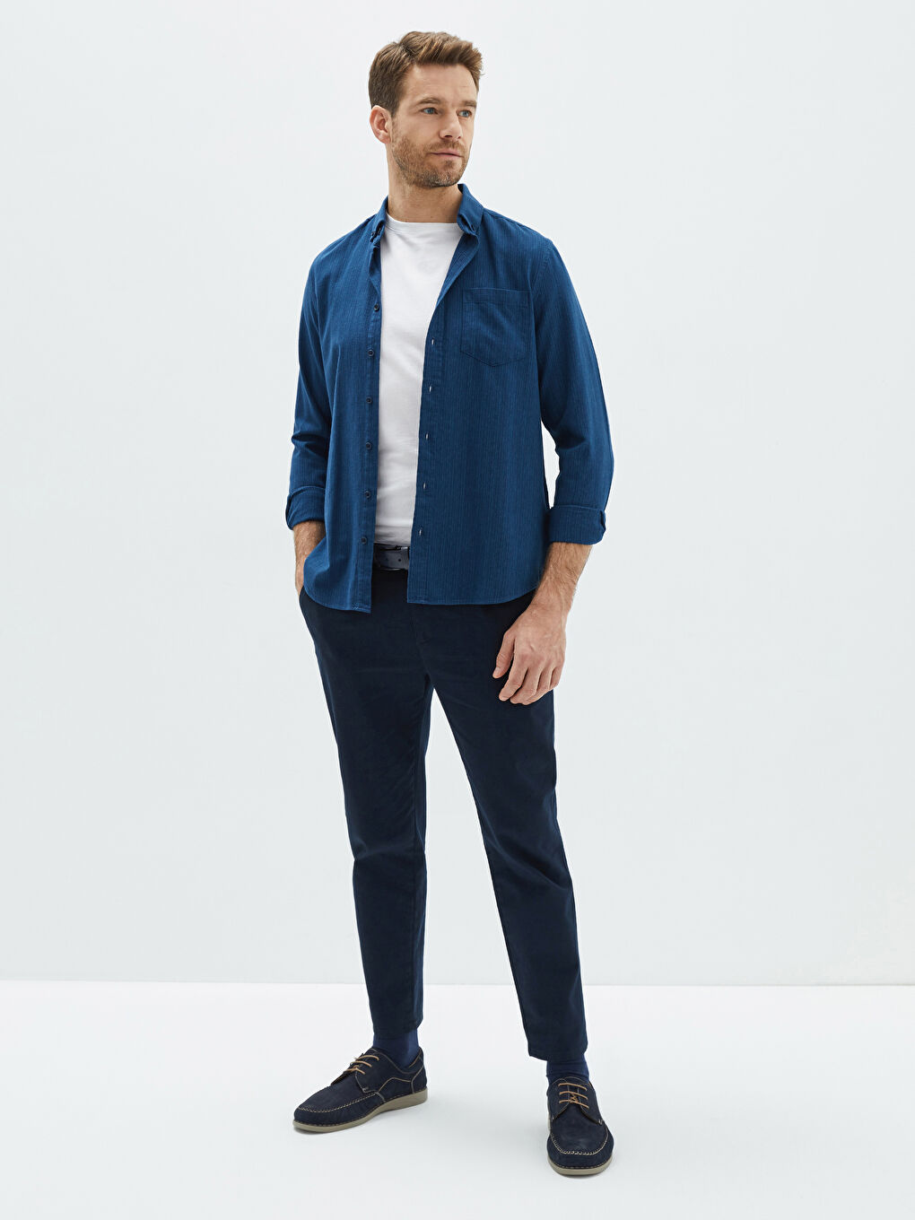 Чоловіча смугаста сорочка класичного крою з довгими рукавами-2