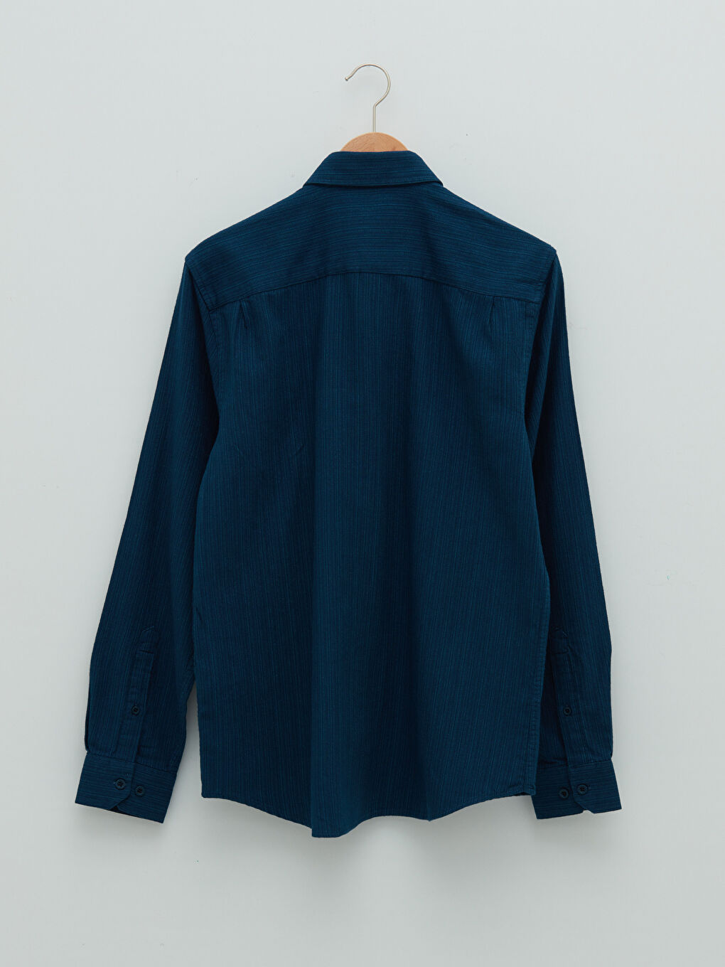 Чоловіча смугаста сорочка класичного крою з довгими рукавами-6