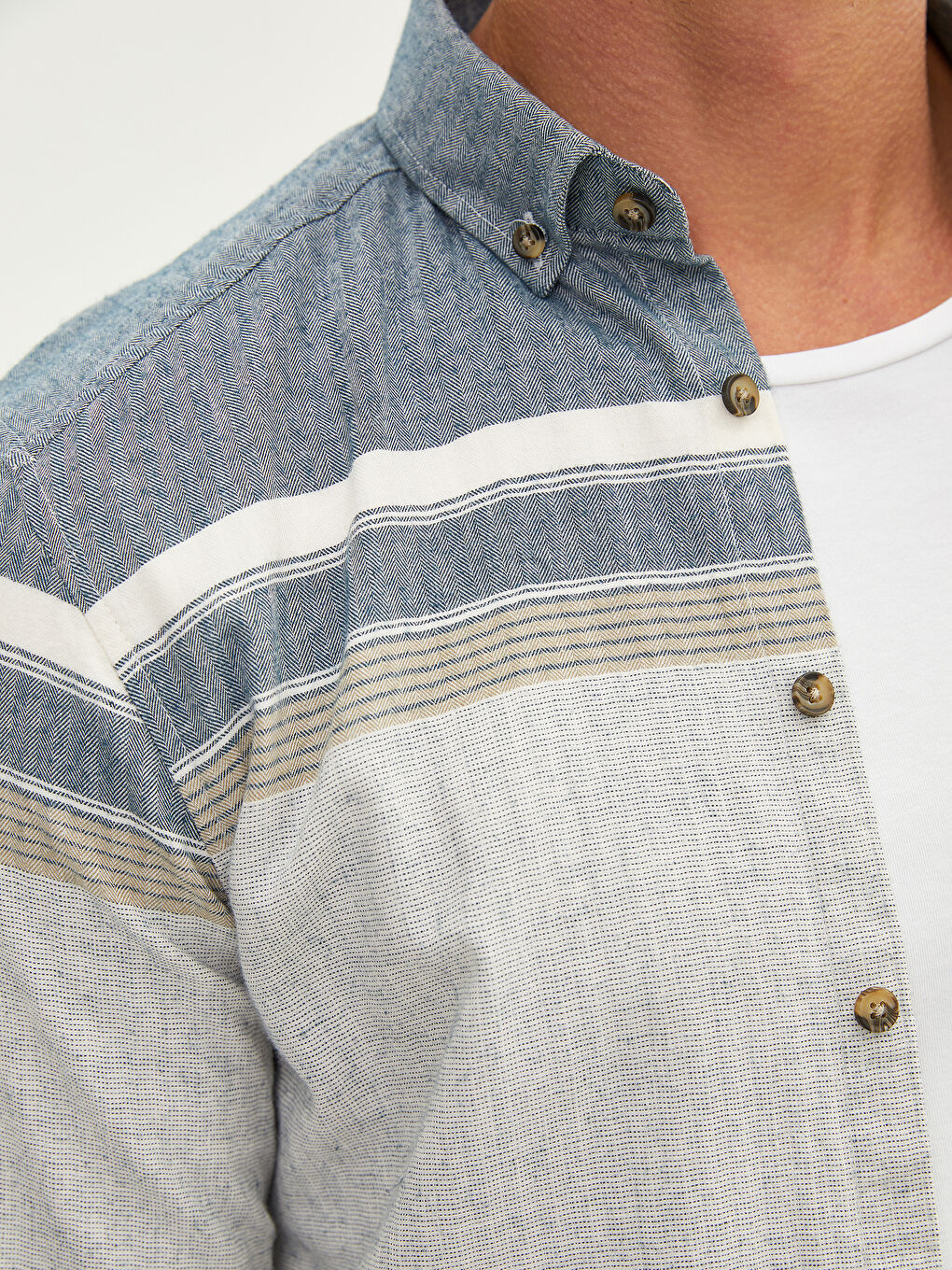 قميص رجالي ضيق بأكمام طويلة وكتلة ألوان-2