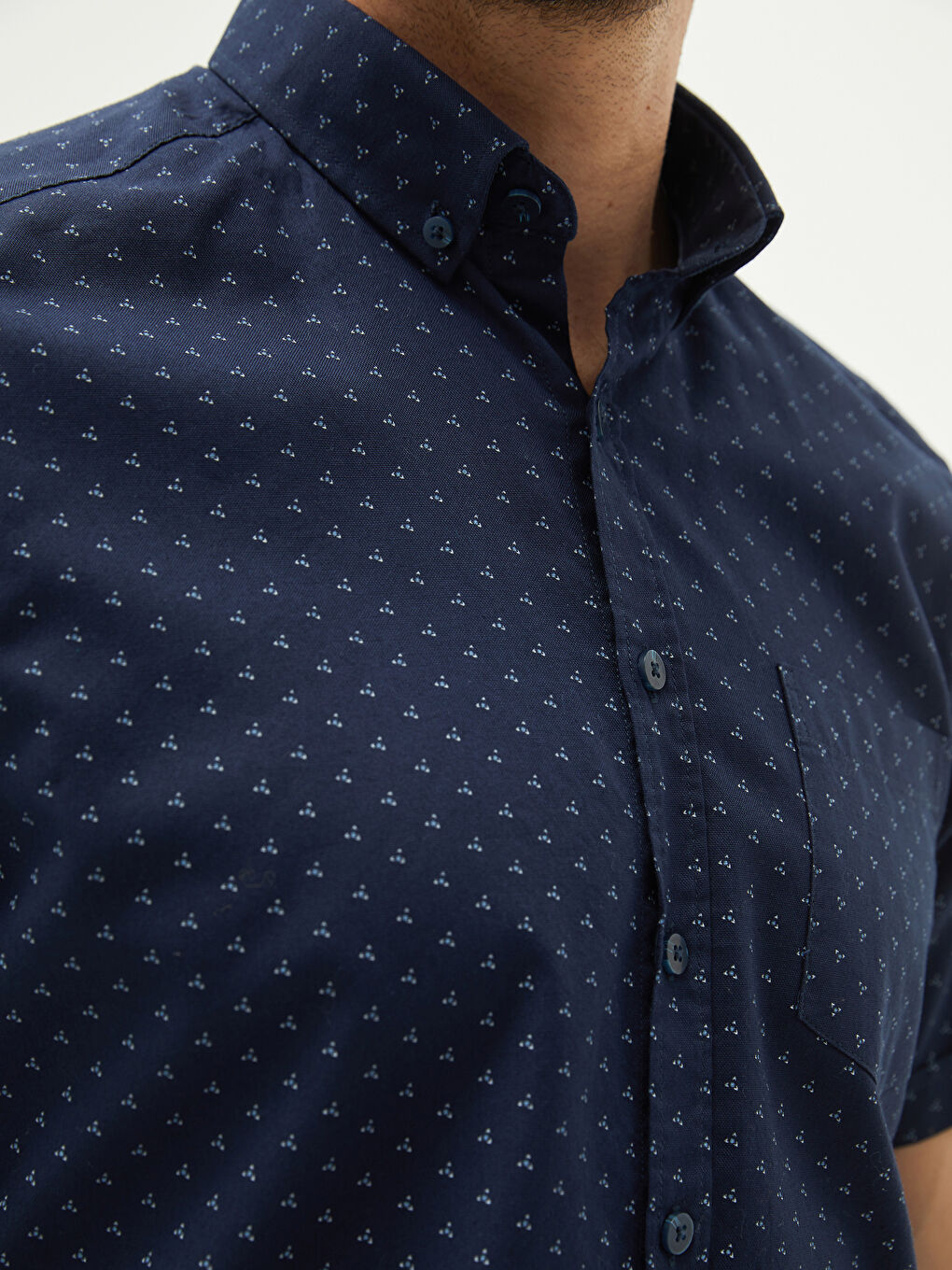 Slim Fit Short Sleeve Men's Shirt-3