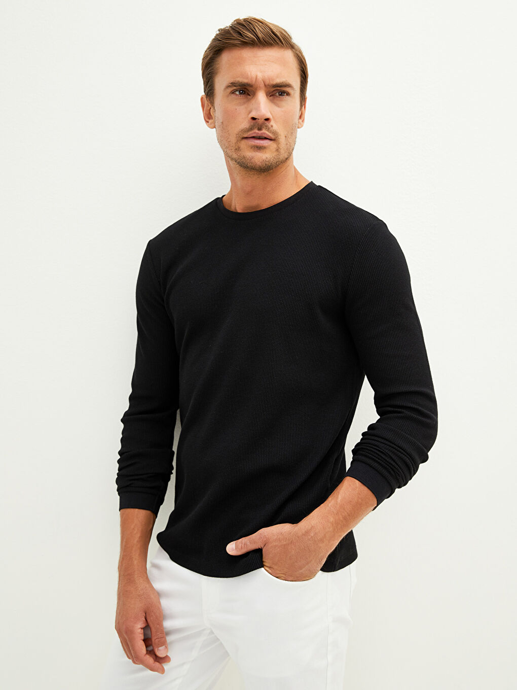 Siyah Bisiklet Yaka Uzun Kollu Erkek Sweatshirt-1