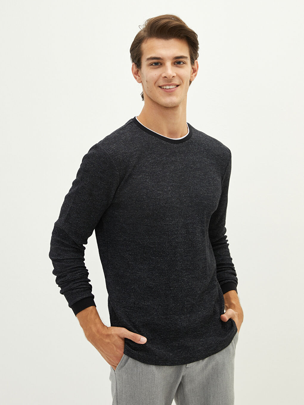 Ерлерге арналған ұзын жеңді дөңгелек жағалы свитшот-1