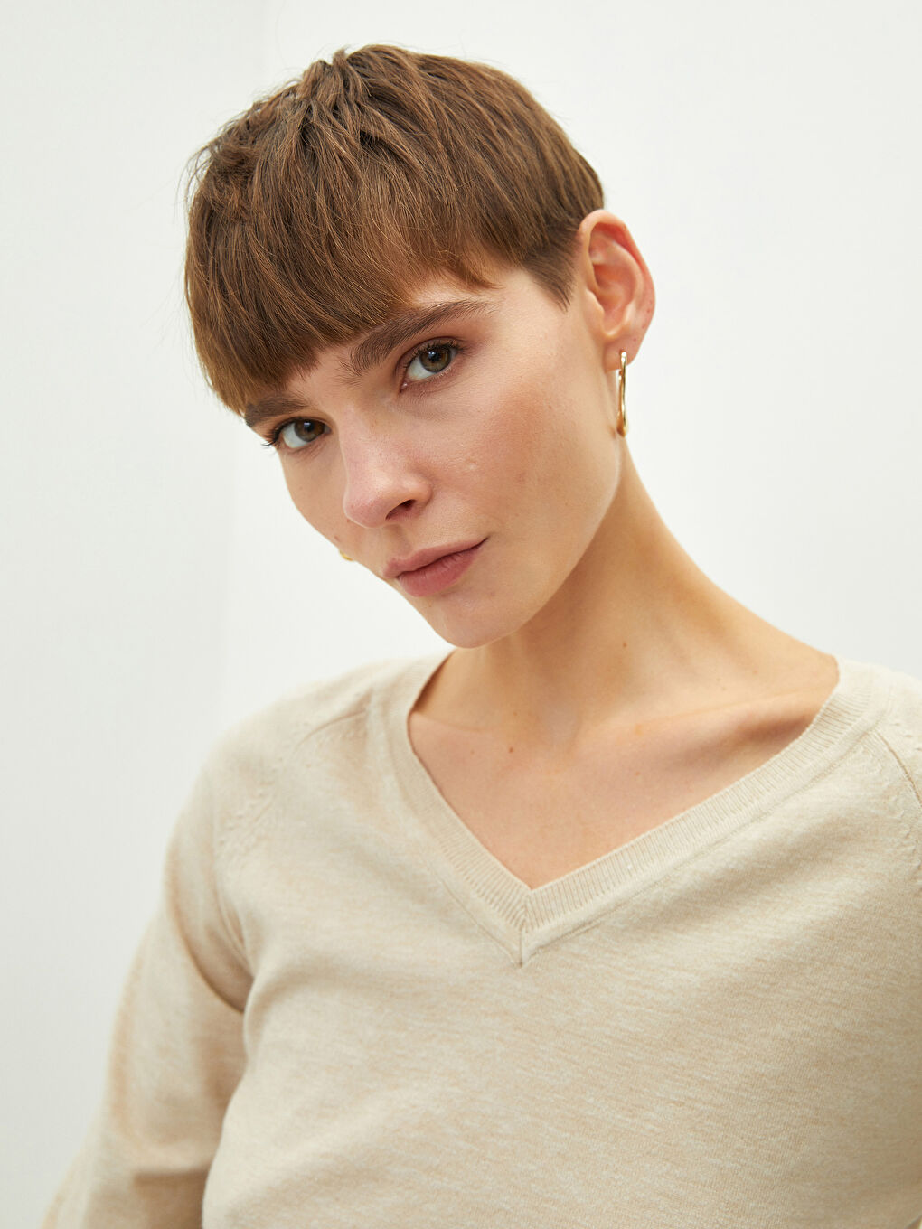 V Neck Plain Long Sleeve Women's Knitwear Sweater-2