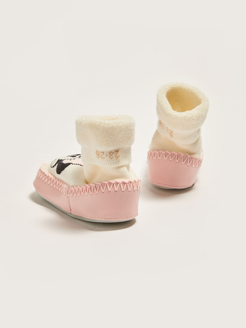 Chaussettes de maison imprimées Minnie Mouse pour bébés filles-3