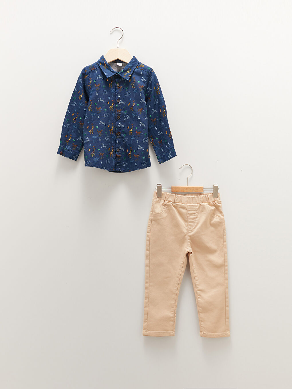 Ensemble 2 Pièces Chemise et Pantalon Bébé Garçon Imprimé Manches Longues