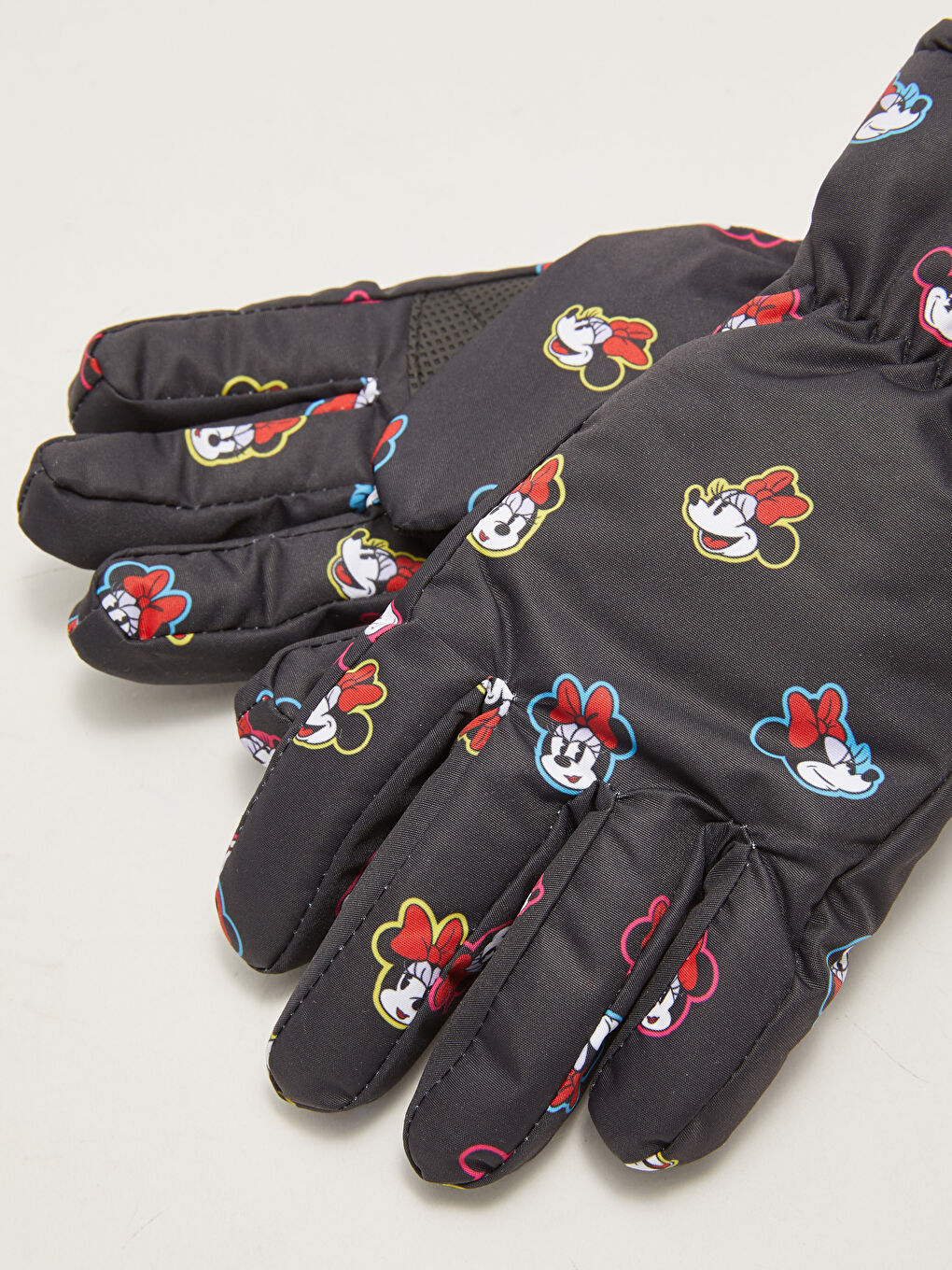 LCW ACCESSORIES Minnie Mouse Licensed Girl Snow Gloves -W13490Z4-LQJ