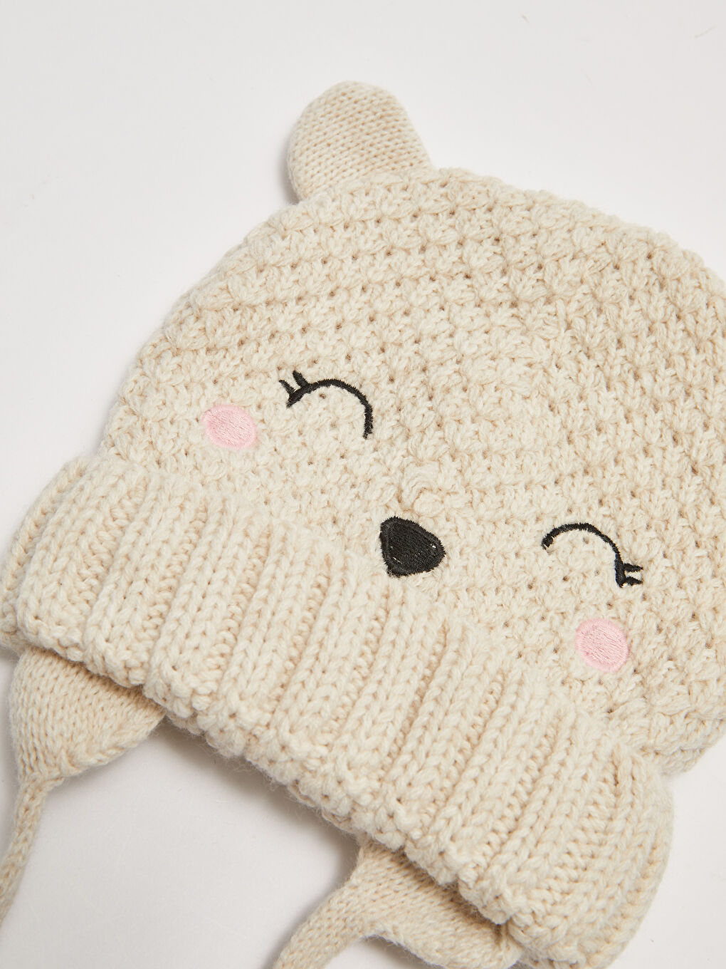 Embroidered Detail Baby Girls' Beanie-1