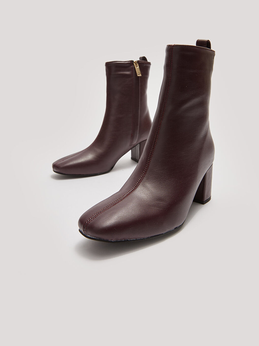 LCW STEPS Women's Leather Look Zippered Heeled Boots -W13763Z8-JKT