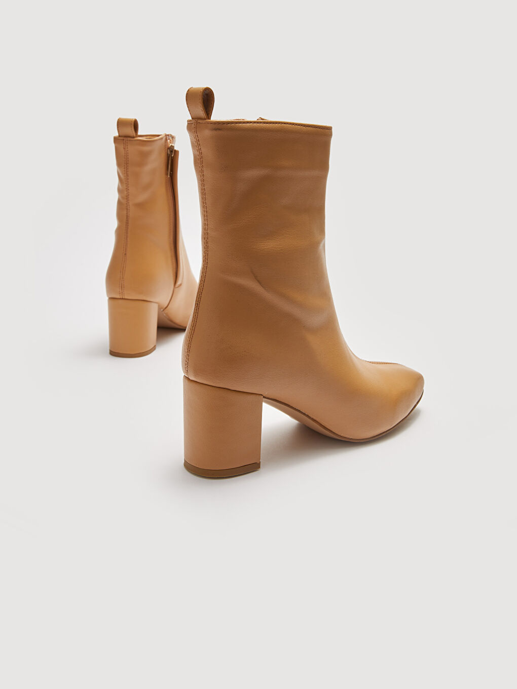 Kahverengi Deri Görünümlü Fermuarlı Topuklu Kadın Bot-4