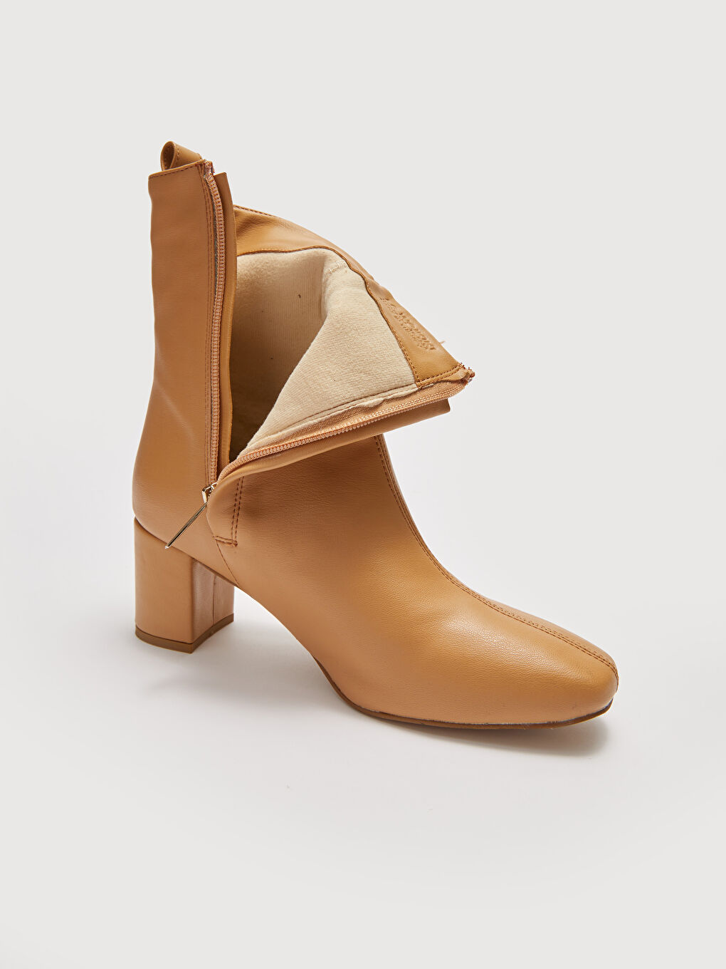 Kahverengi Deri Görünümlü Fermuarlı Topuklu Kadın Bot-5