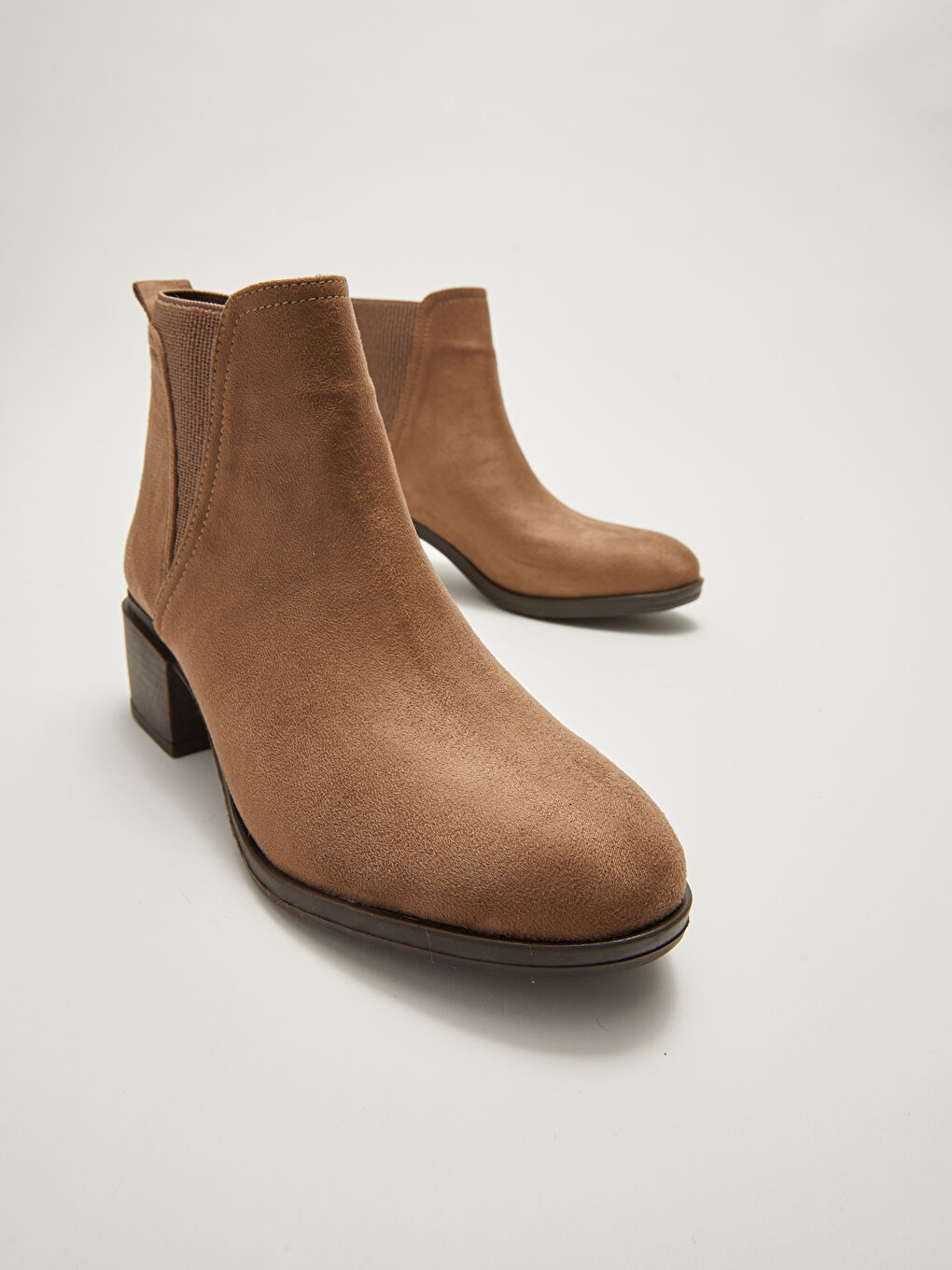 Kahverengi Süet Yanları Lastikli Topuklu Kadın Bot-2