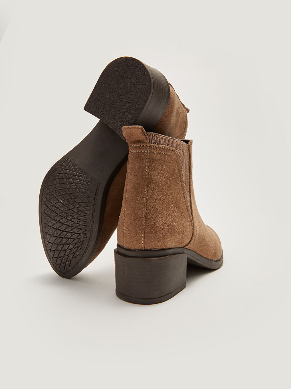 Kahverengi Süet Yanları Lastikli Topuklu Kadın Bot-3