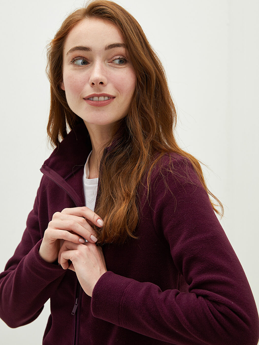 Mürdüm Dik Yaka Düz Cep Detaylı Uzun Kollu Polar Kumaş Kadın Hırka-2