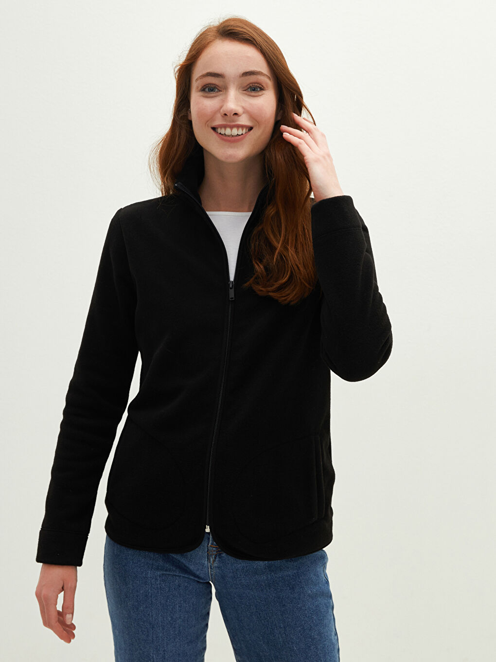 Siyah Dik Yaka Düz Cep Detaylı Uzun Kollu Polar Kumaş Kadın Hırka-1