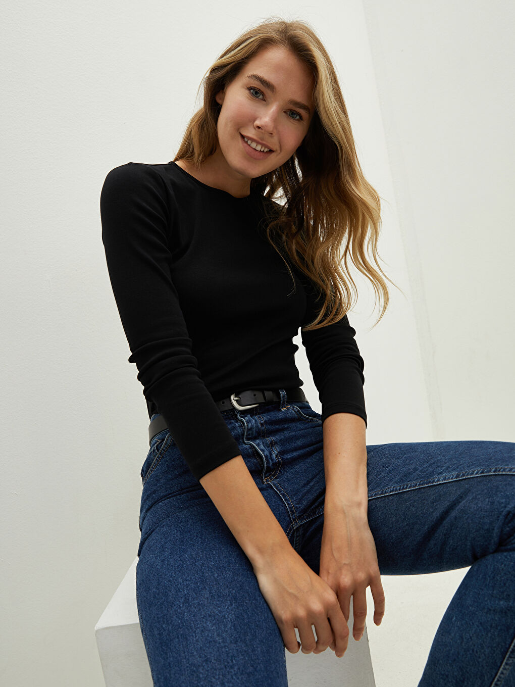 Футболка з круглим вирізом, звичайною посадкою, довгим рукавом, для жінок, з бавовни-2