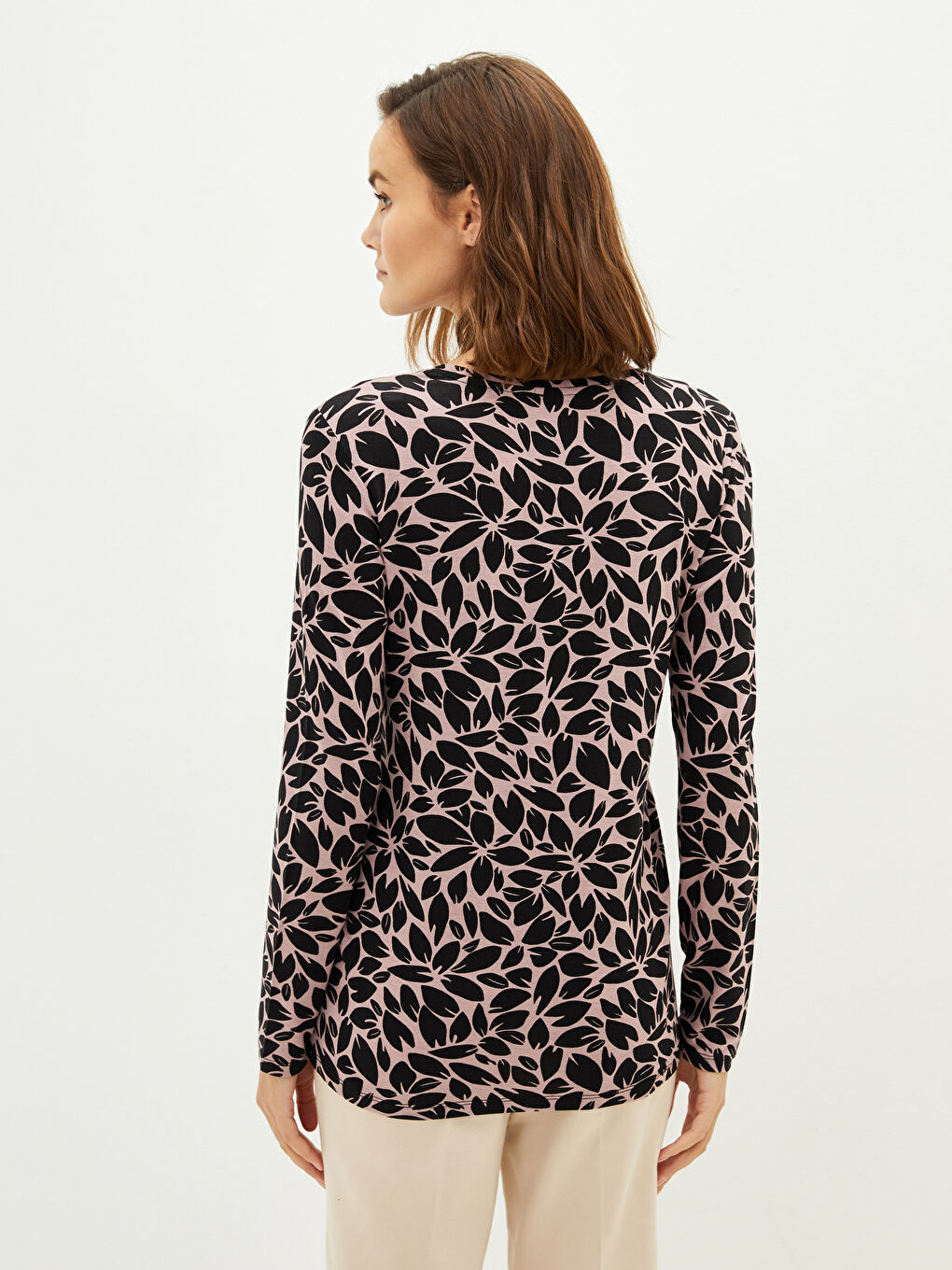 Pembe Bisiklet Yaka Desenli Uzun Kollu Kadın Tişört-3