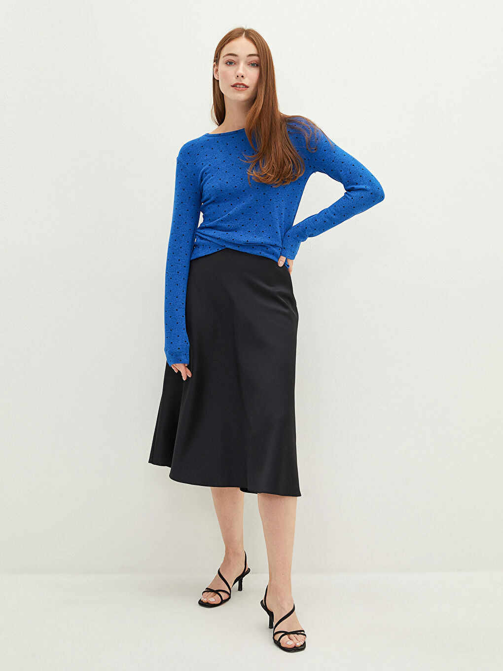 Mavi Bisiklet Yaka Puantiyeli Uzun Kollu Kadın Tişört-3