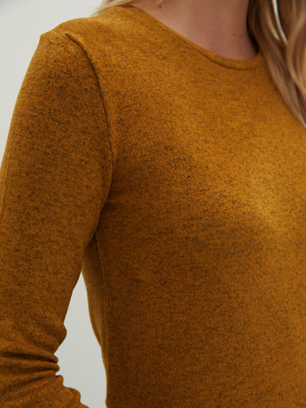 Sarı Bisiklet Yaka Düz Uzun Kollu Kadın Tişört-2