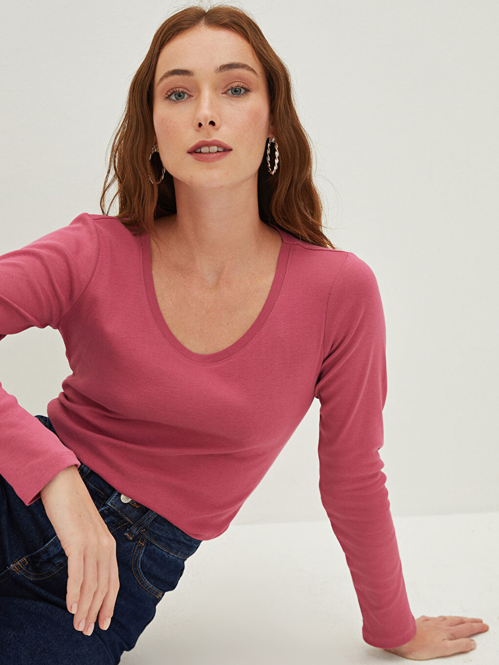 Pembe U Yaka Düz Uzun Kollu Pamuklu Kadın Tişört