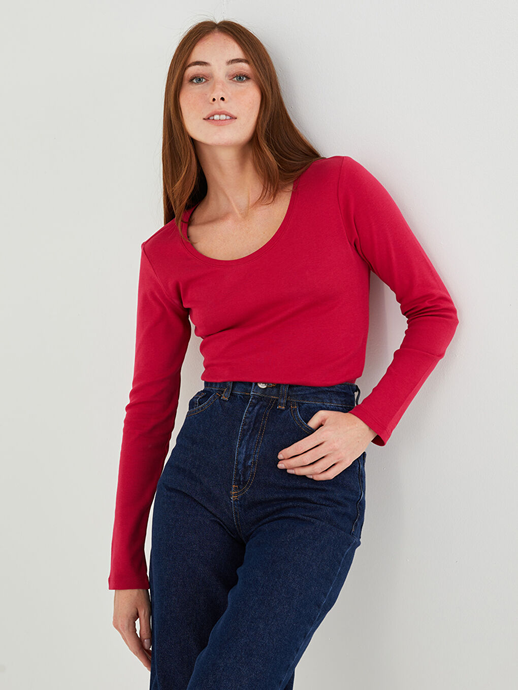 Women's U-Neck Plain Long Sleeve Cotton T-Shirt-1