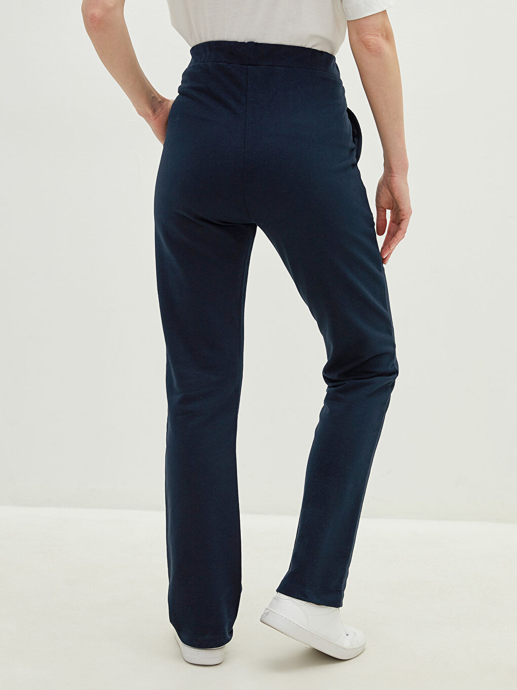 Lacivert Beli Lastikli Düz Cep Detaylı Pamuklu Kadın Eşofman Altı-4