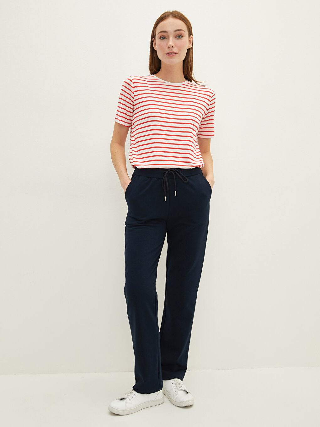 Lacivert Beli Lastikli Düz Cep Detaylı Kadın Eşofman Altı