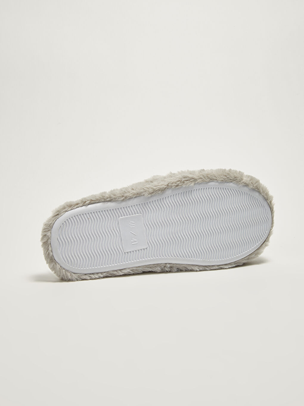 Closed Front Plush Women's House Slippers-3
