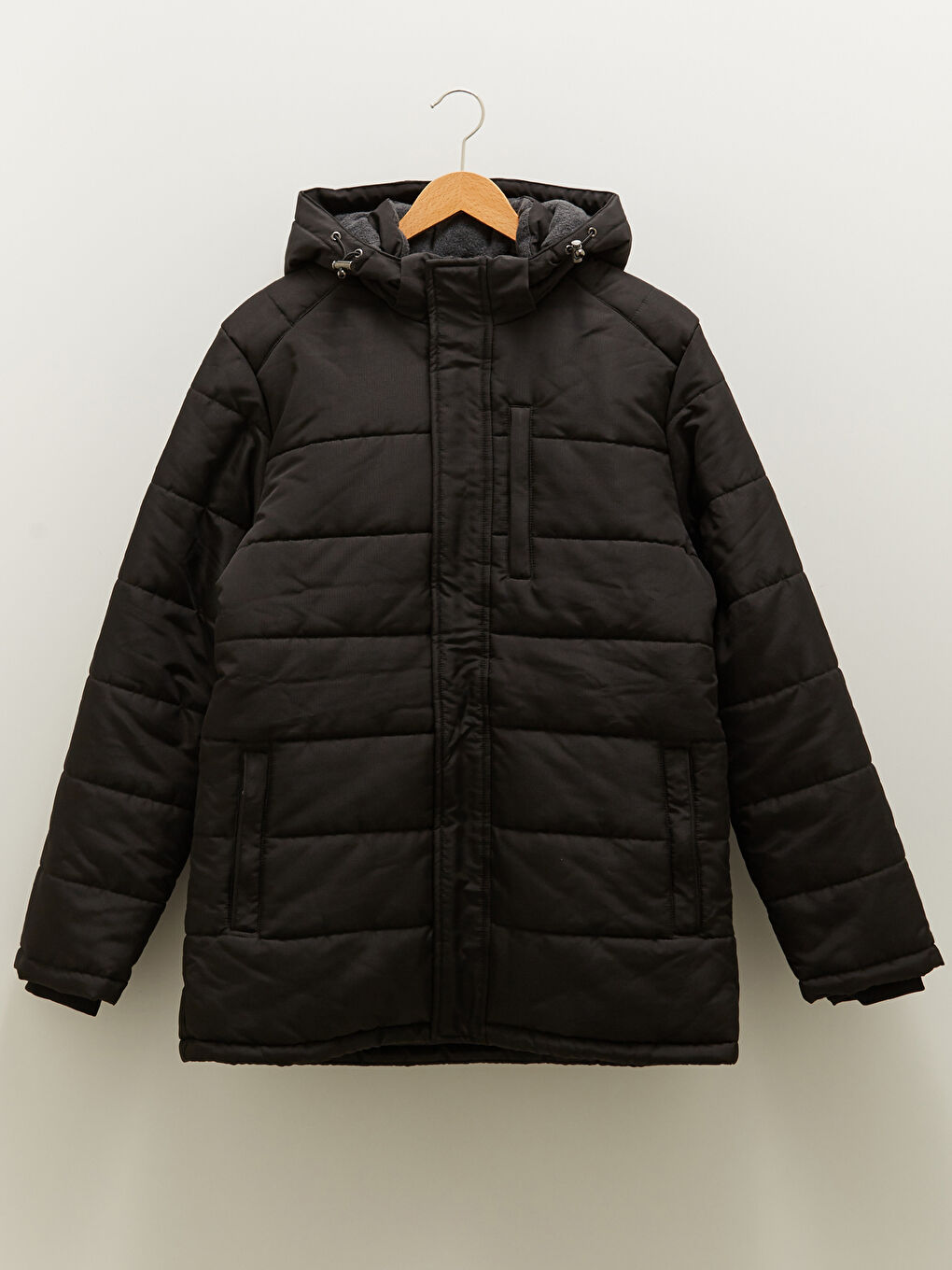 LCWAIKIKI Classic Manteau Bouffant Épais pour Hommes Gonflable avec Grande Capuche Moldée -W14174Z8-CVL