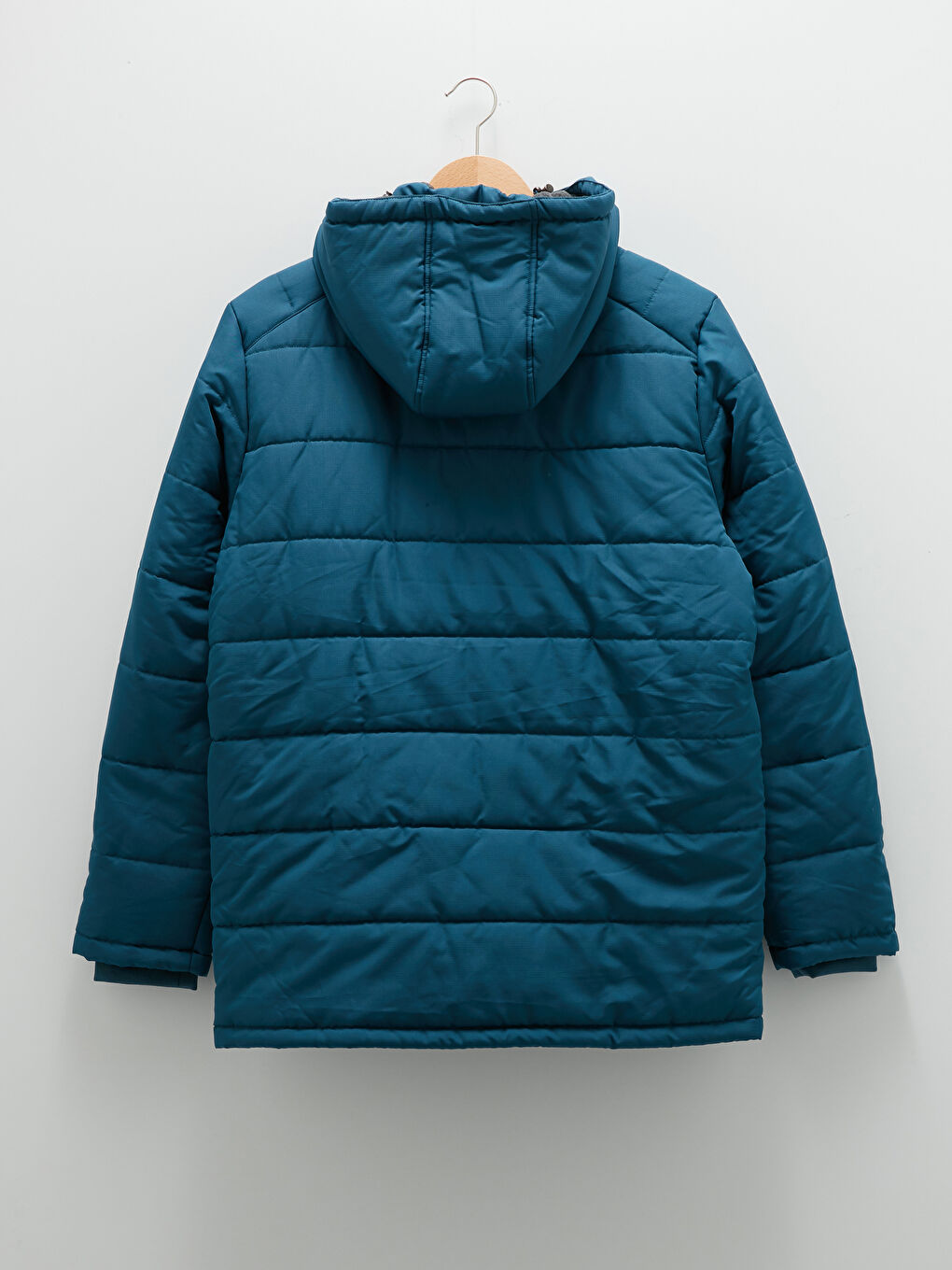 Dicker Herren-Steppmantel mit großer geformter Kapuze-6