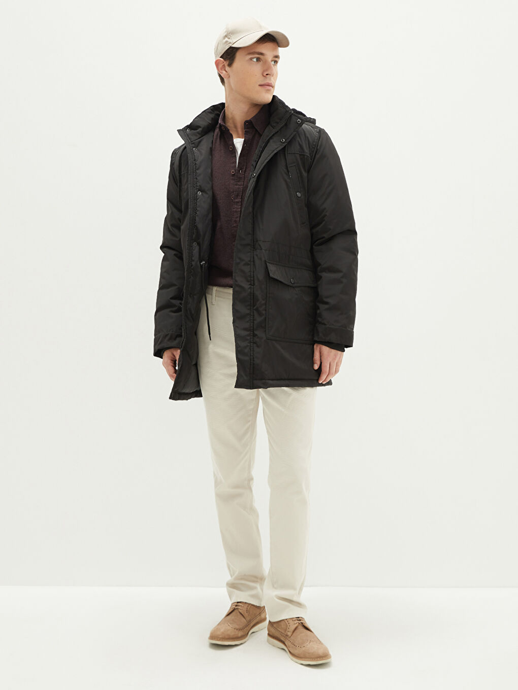 LCWAIKIKI Classic Standardni Jednostavni Debeli Muški Parka Sa Kapuljačom -W14185Z8-CVL