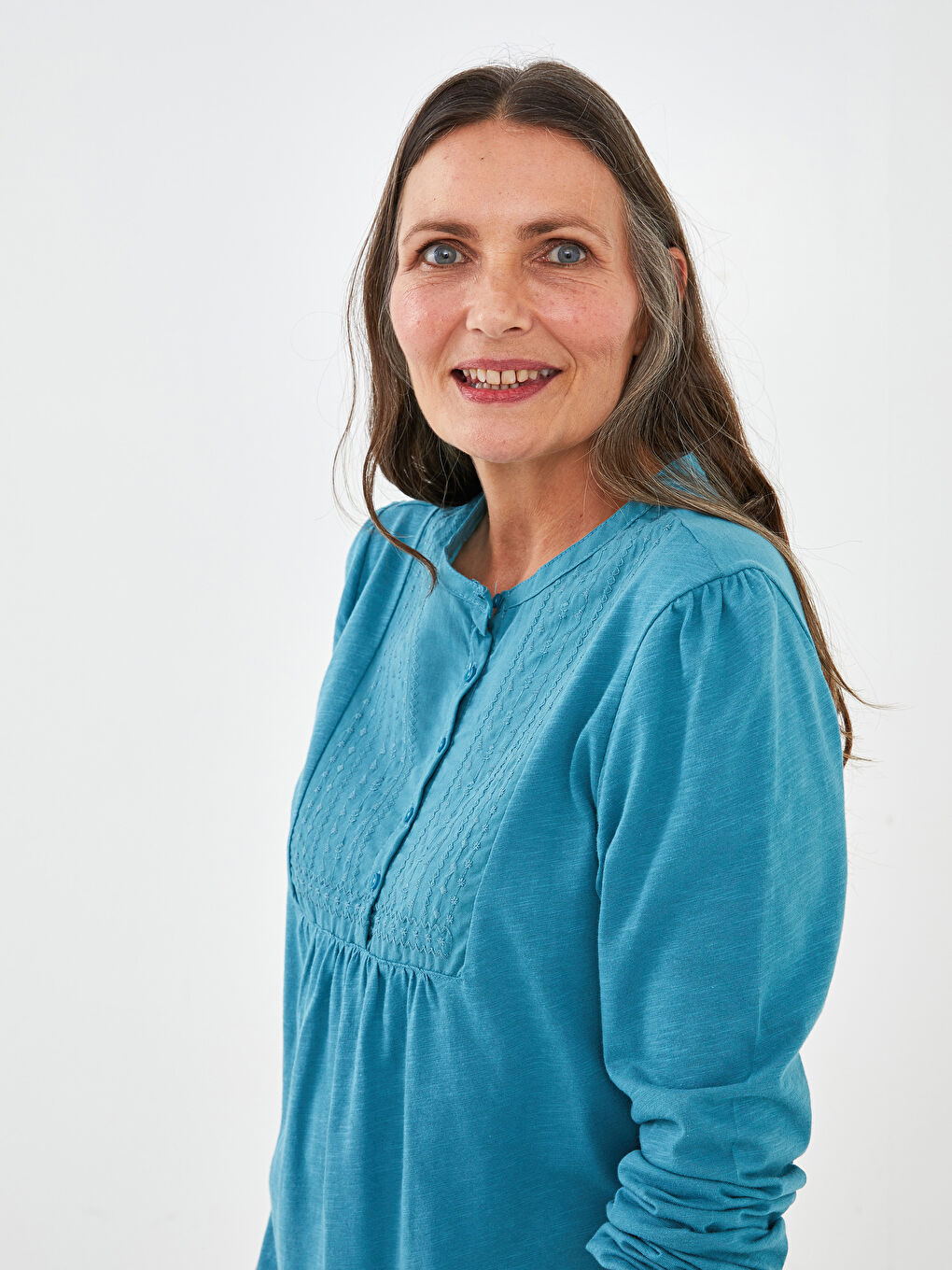 Turkuaz Bisiklet Yaka Nakışlı Uzun Kollu Kadın Bluz-2