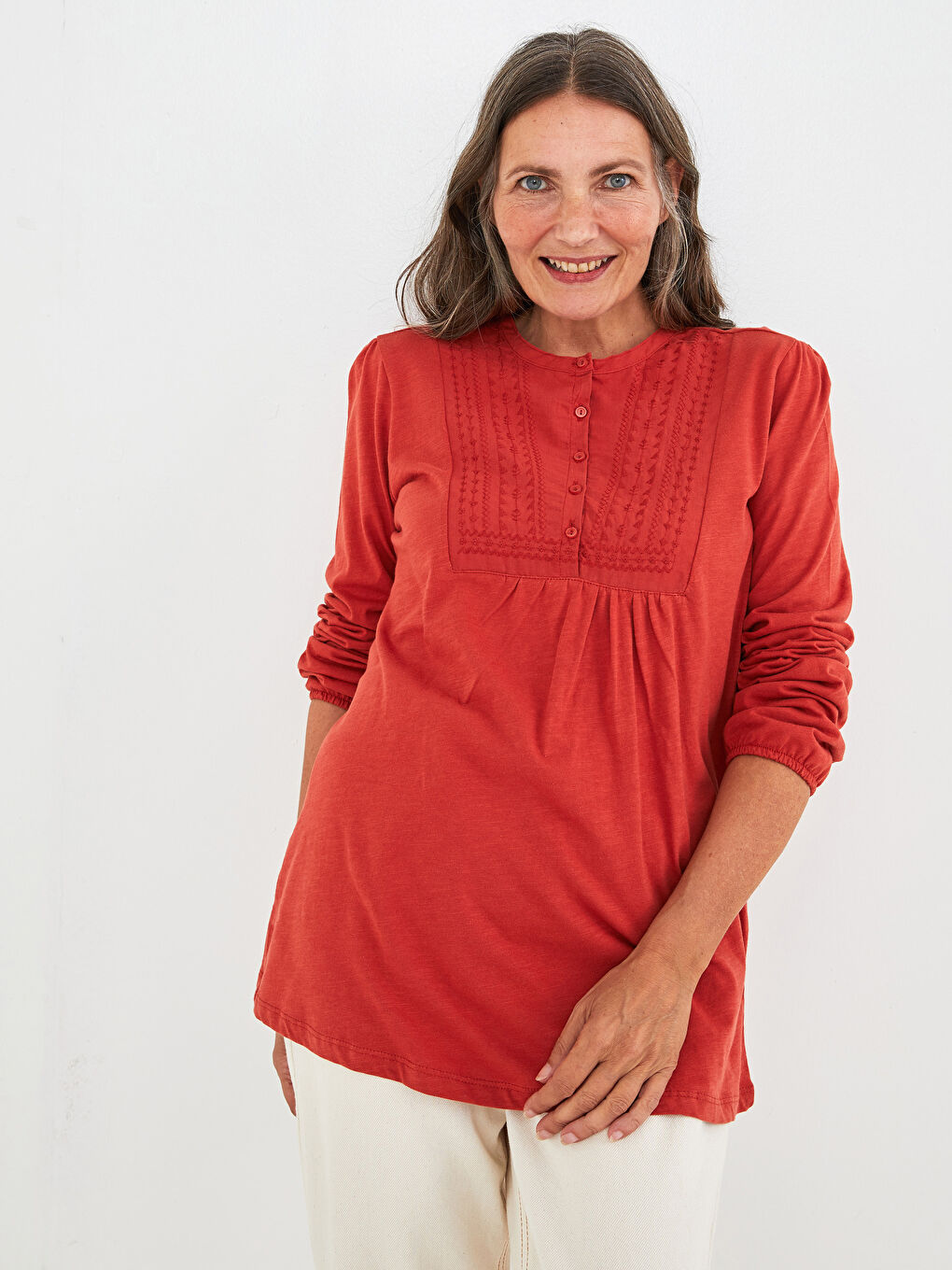 LCW Grace Crew Neck Embroidered Long Sleeve Women's Blouse -W14195Z8-GZH