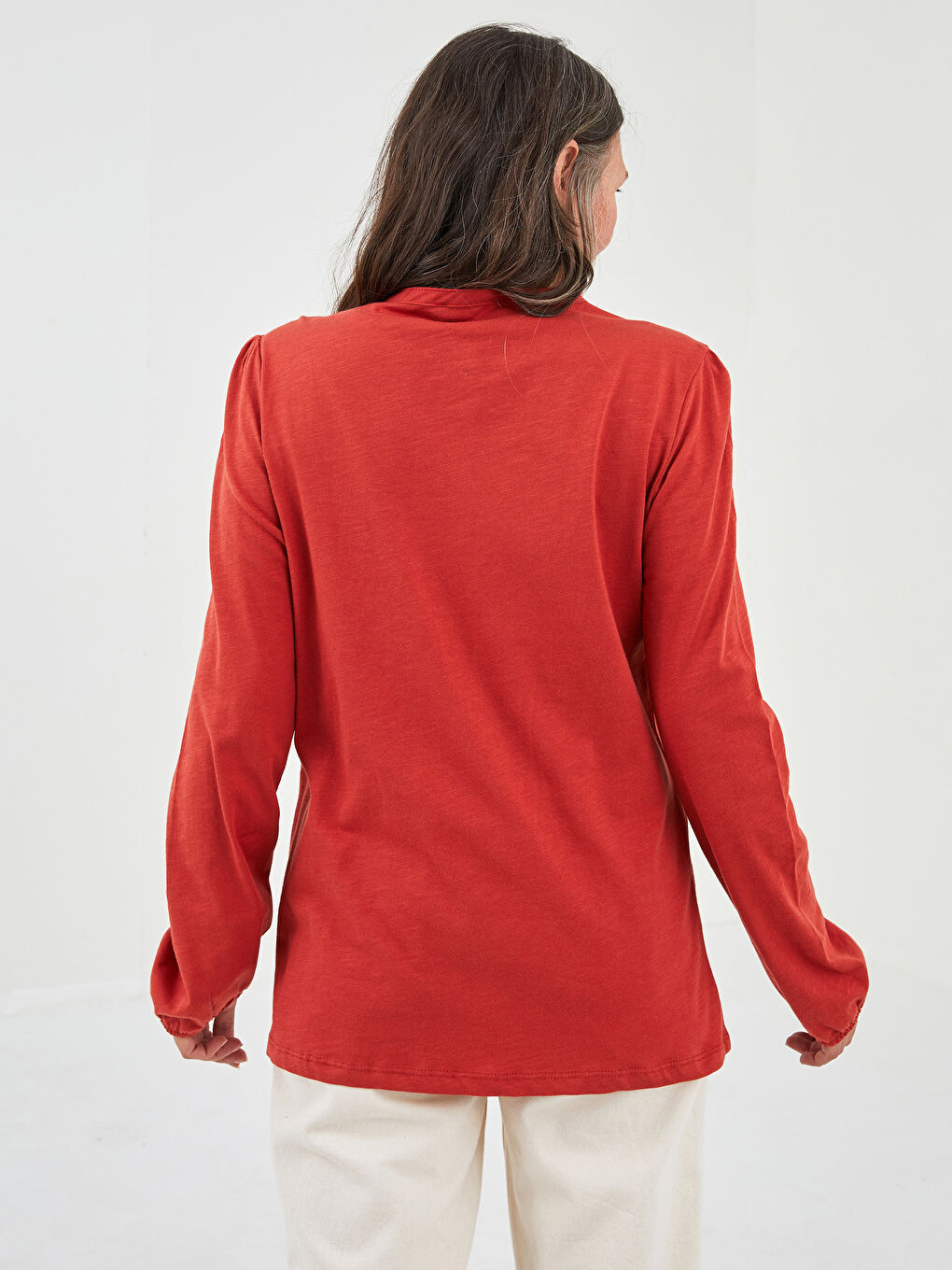LCW Grace Crew Neck Embroidered Long Sleeve Women's Blouse -W14195Z8-GZH