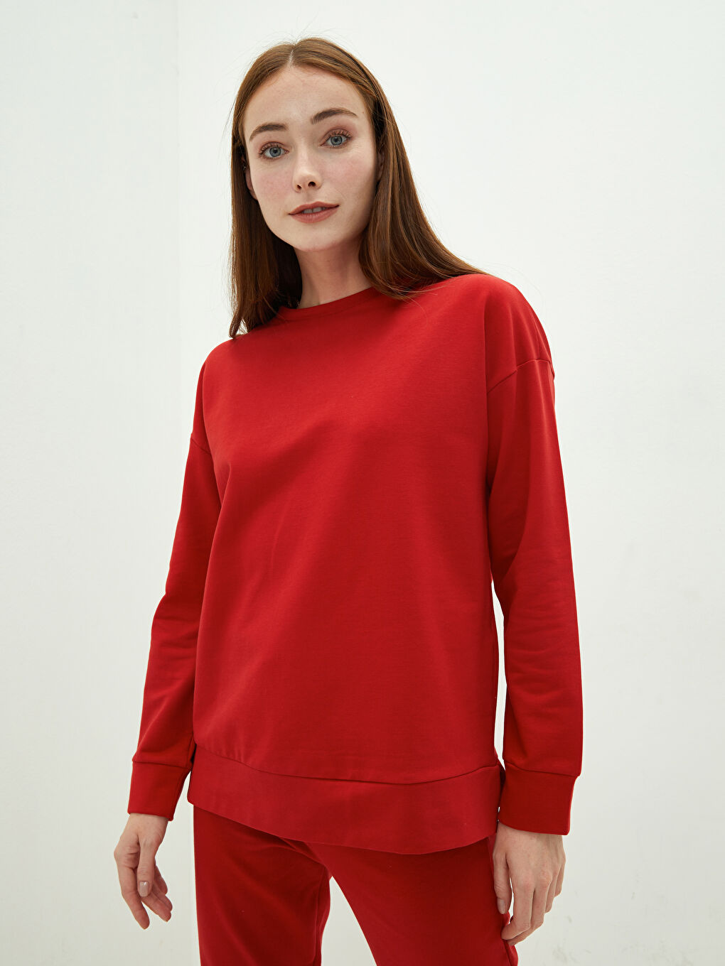 Kırmızı Bisiklet Yaka Düz Uzun Kollu Kadın Sweatshirt-1