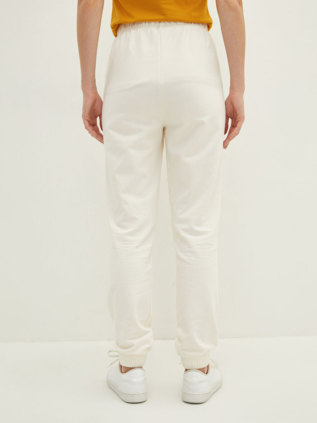 Ekru Kadın Beli Lastikli Düz Eşofman Altı-4