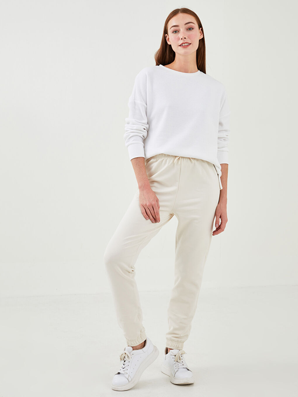 Bej Kadın Beli Lastikli Düz Eşofman Alt-1