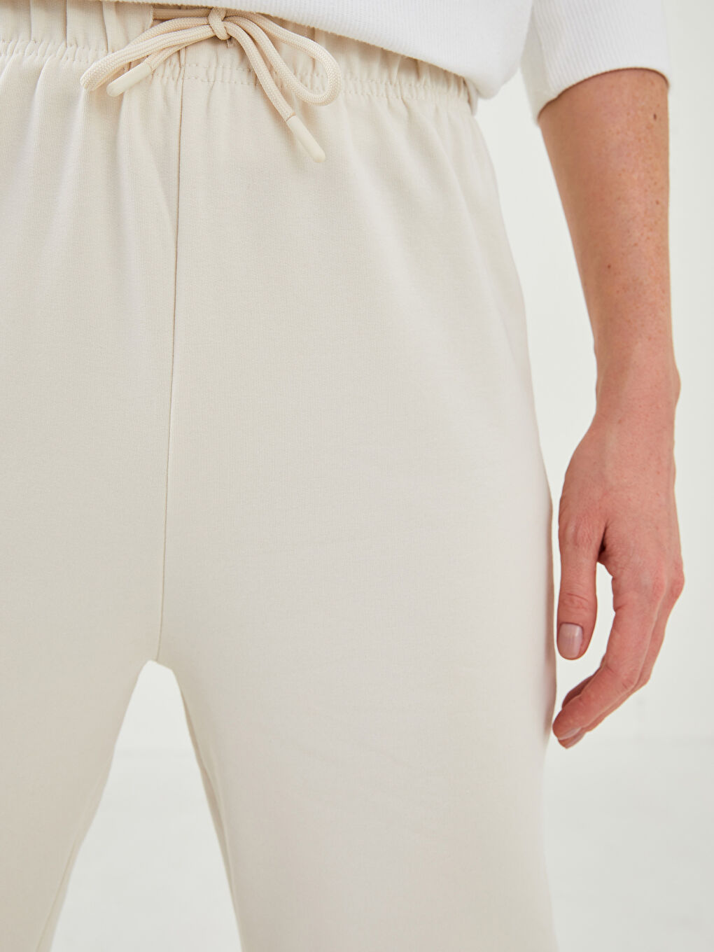 Bej Kadın Beli Lastikli Düz Eşofman Alt-2