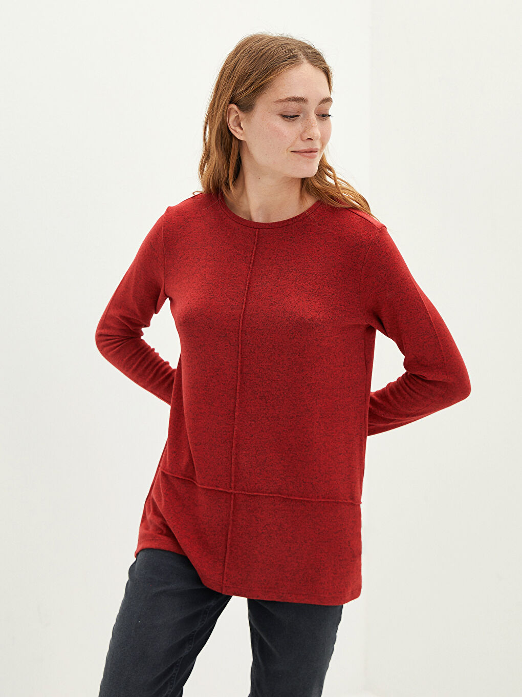 تيشيرت كم طويل سادة بياقة دائرية للسيدات-1