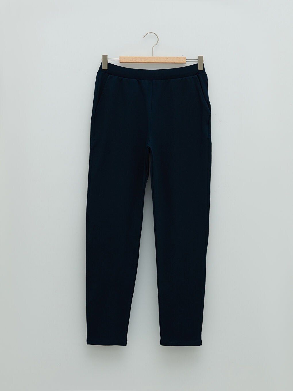 Women's Elastic Waist Pocket Detailed Regular Sweatpants-5