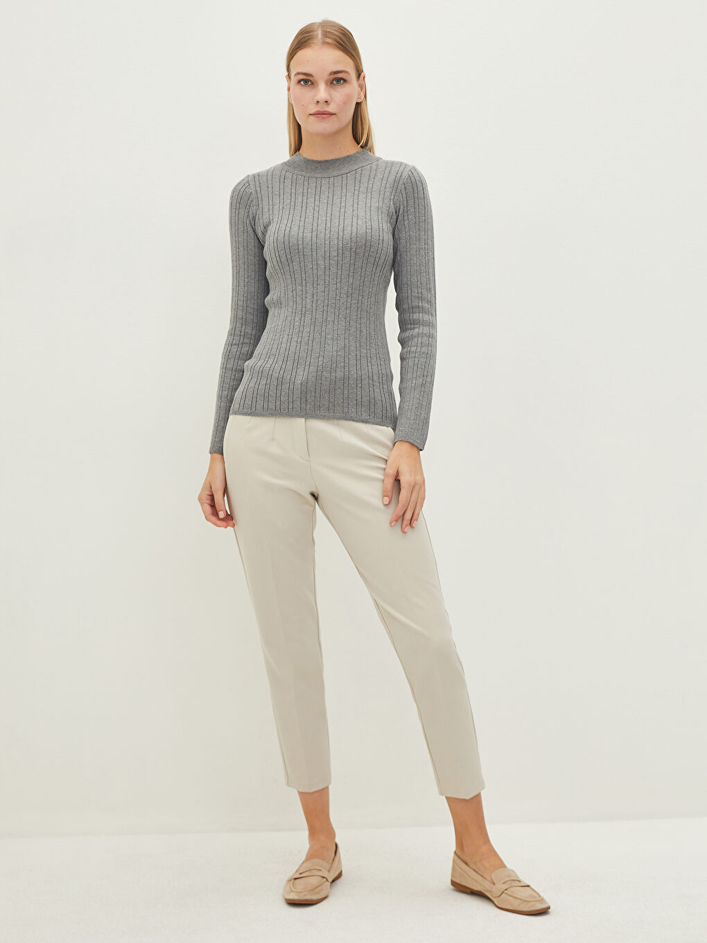 Gri Yarım Balıkçı Yaka Çizgili Uzun Kollu Kadın Triko Kazak-3