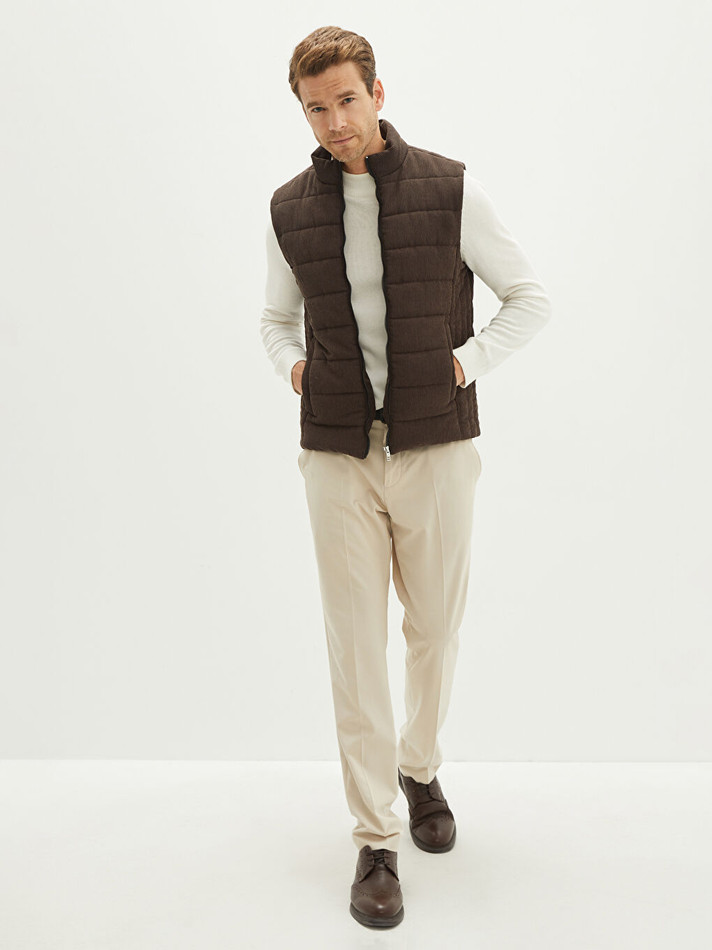 Standard Pattern Vertical Collar Velvet Men's Vest-2