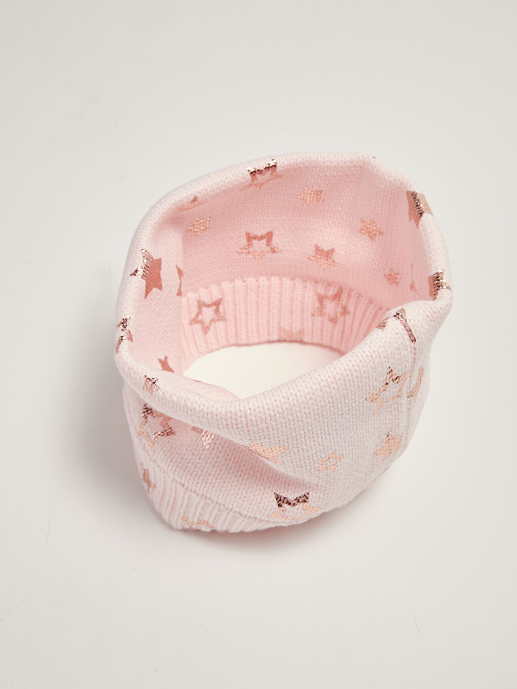 طاقية وسكارف مطبوع بنجوم لامعة للبنات-3