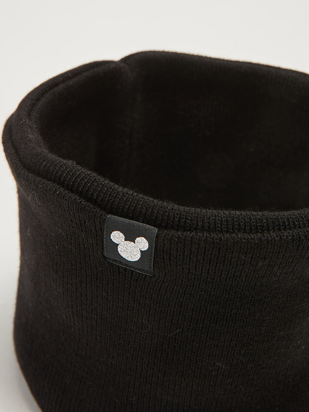 Girl Minnie Mouse Licensed Beanie and Snood-3