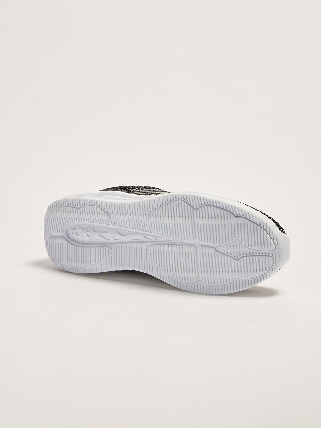 Mesh Detailed Lace-Up Men's Active Sports Shoes-3