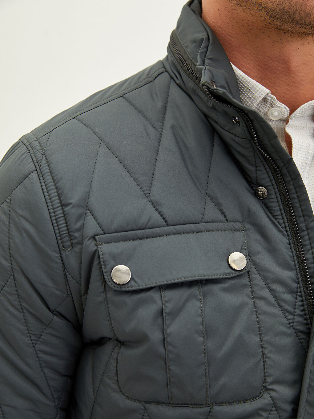 Haki Standart Kalıp Dik Yaka Erkek Şişme Mont-2