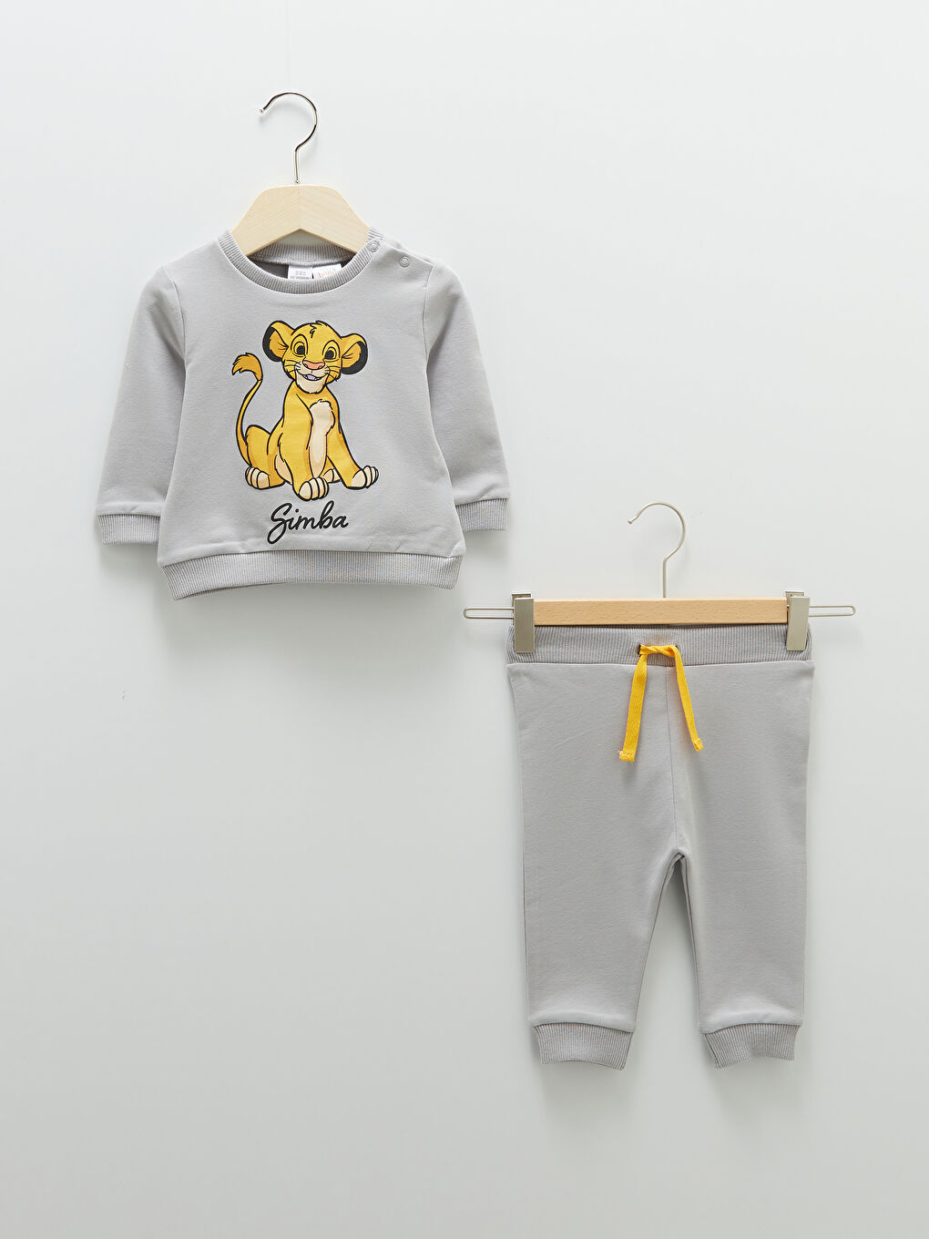 Crew Neck Long Sleeve Lion King Printed Baby Boy Sweatshirt and Pants 2-Pack Set