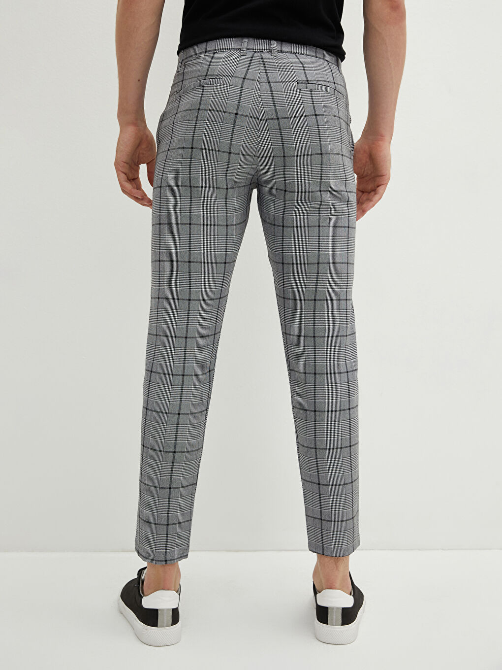 Beyaz Slim Fit Ekose Erkek Pantolon-4