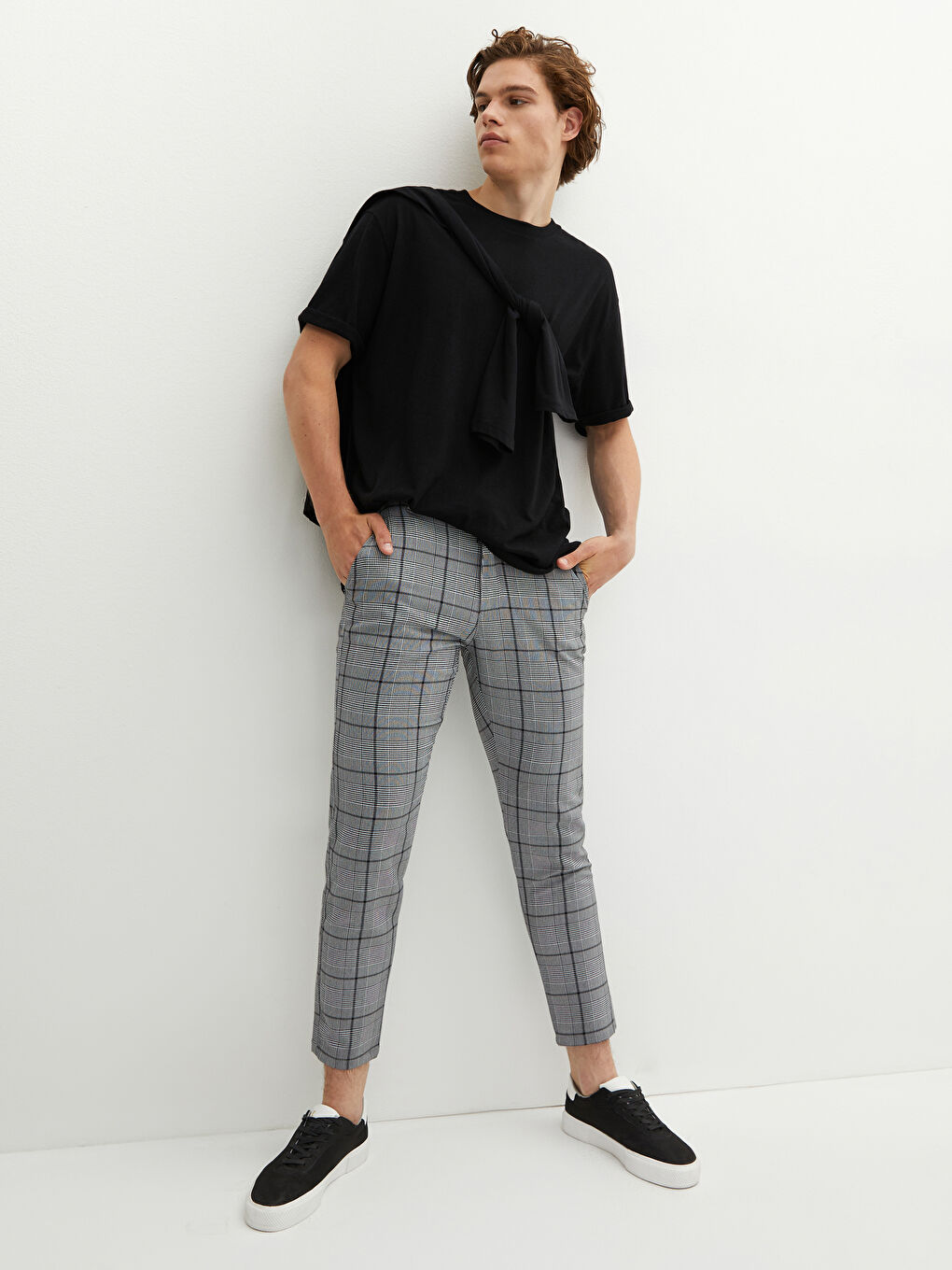 Beyaz Slim Fit Ekose Erkek Pantolon