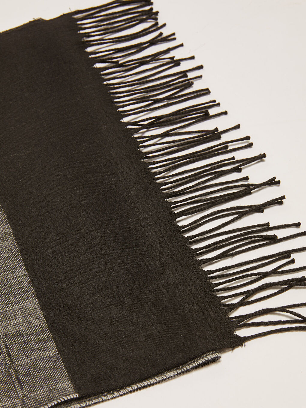 Tassel Detailed Crow's Foot Patterned Men's Scarf-6