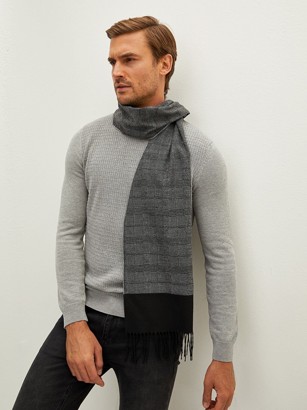 Tassel Detailed Crow's Foot Patterned Men's Scarf